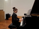 17 pianistów w muzycznej sali (18)